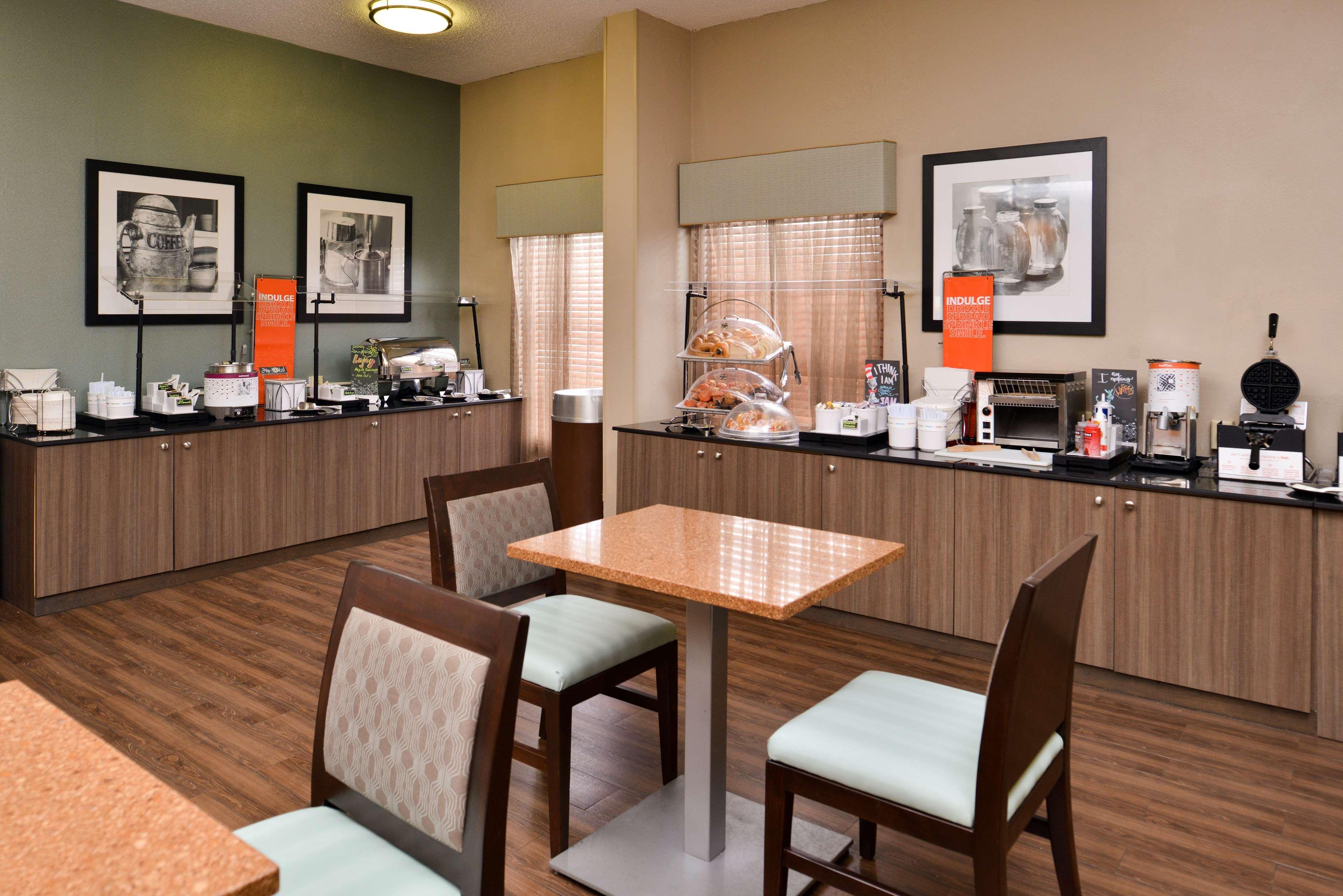 Hampton Inn Closest To Universal אורלנדו מראה חיצוני תמונה
